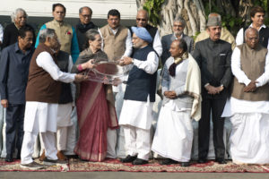 cp_birthday_senior-leaders_10-janpath_new-delhi_09_12_16_03